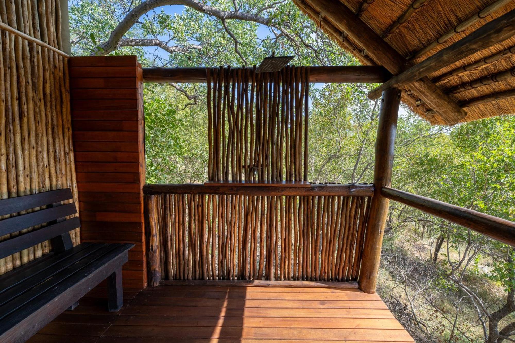 Parsons Hilltop Safari Camp Balule Game Reserve Exterior foto